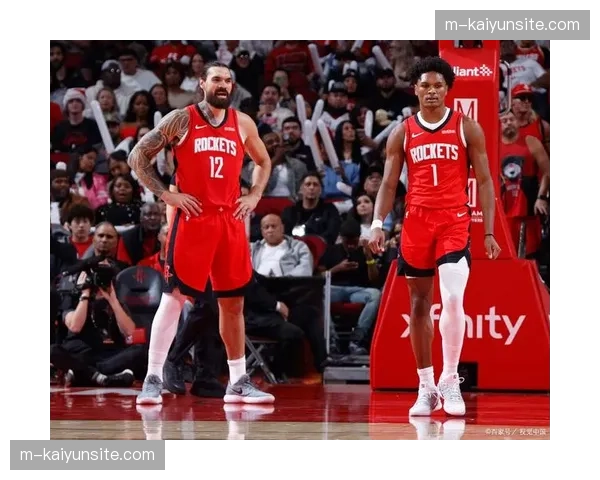 亚当斯左脚踝手术赛季报销 火箭内线防守支柱长期缺阵